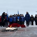 В День защитника Отечества активисты «Единой России» приняли участие в митингах и возложении цветов