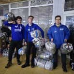Единая Россия отправила гуманитарный груз