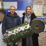 Единство поколений ради Победы: карабашские партийцы и «серебряные волонтеры» отправили военнослужащим новую партию маскировочных сетей