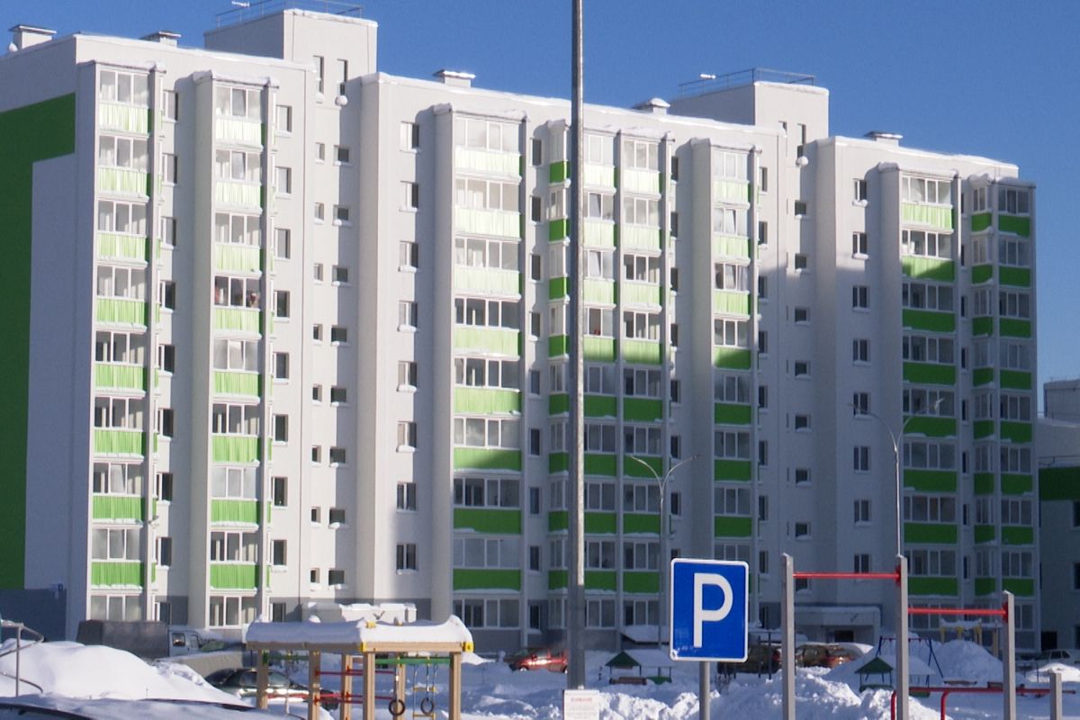 «Единая Россия»: Больше 250 семей Нягани переедут новостройки в 2026 году