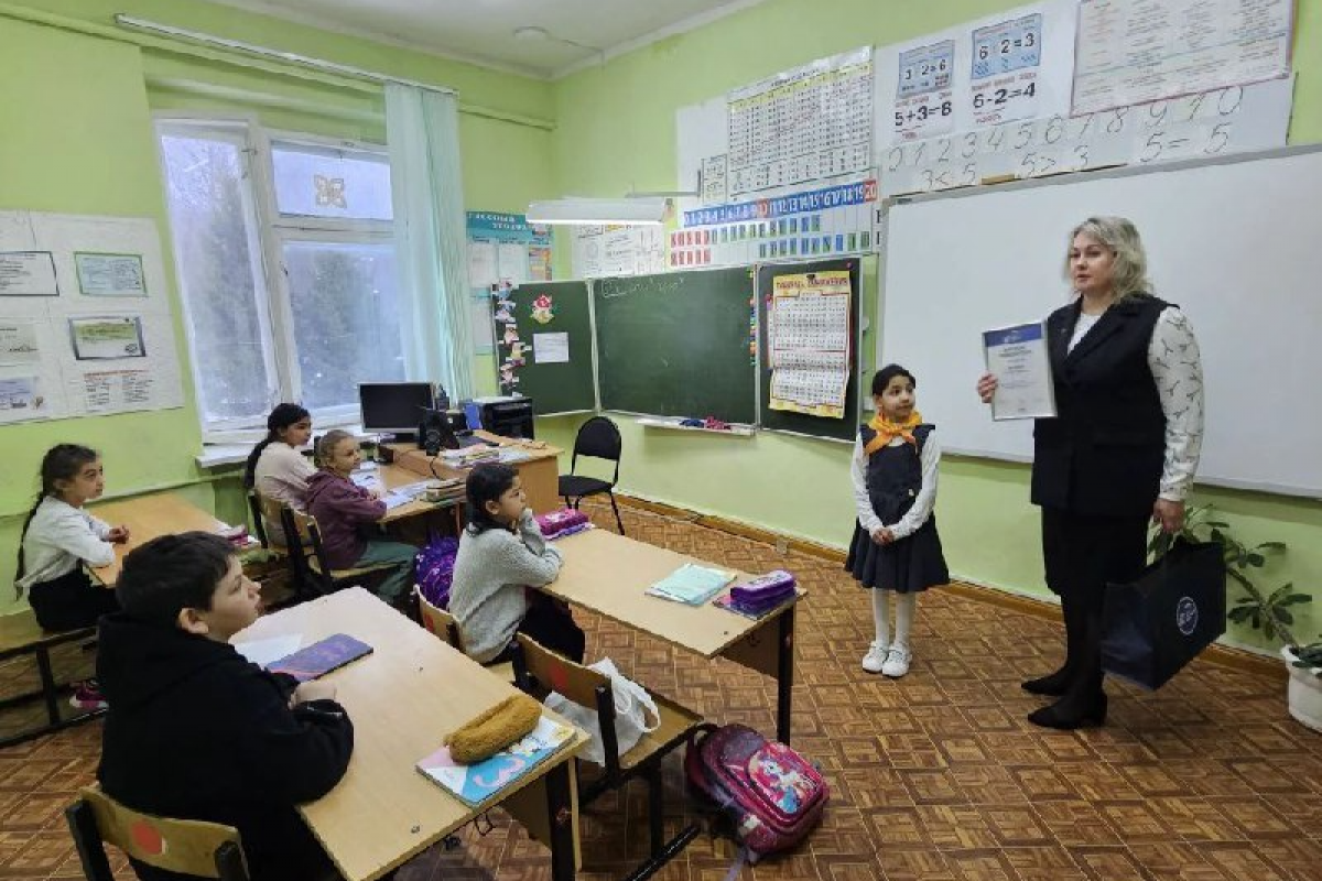 В Калужской области наградили юную победительницу Агродиктанта