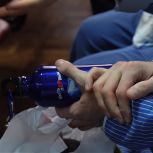 Праздник в госпитале: «Единая Россия» поздравила бойцов СВО с Днем защитника Отечества