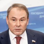 Пётр Толстой: Увидев в глазах «демократических» лидеров лишь лицемерие и обман, наша страна приступила к созданию собственной цивилизации — сильной, единой России