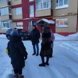 Депутаты пообещали решить вопросы с уборкой снега и бродячими собаками в Охе
