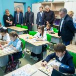«Партийный десант» в Исаклах: новые горизонты для юных талантов и будущих агрономов