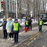 «Единая Россия» организовала открытый урок по ПДД для школьников Волгограда