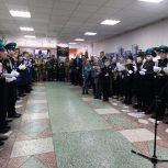 В Саяногорске открылась уникальная выставка «Время Героев», посвящённая участникам СВО