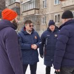 Депутаты Единой России поблагодарили участника СВО из Карабаша, который помогал соседям в чрезвычайной ситуации