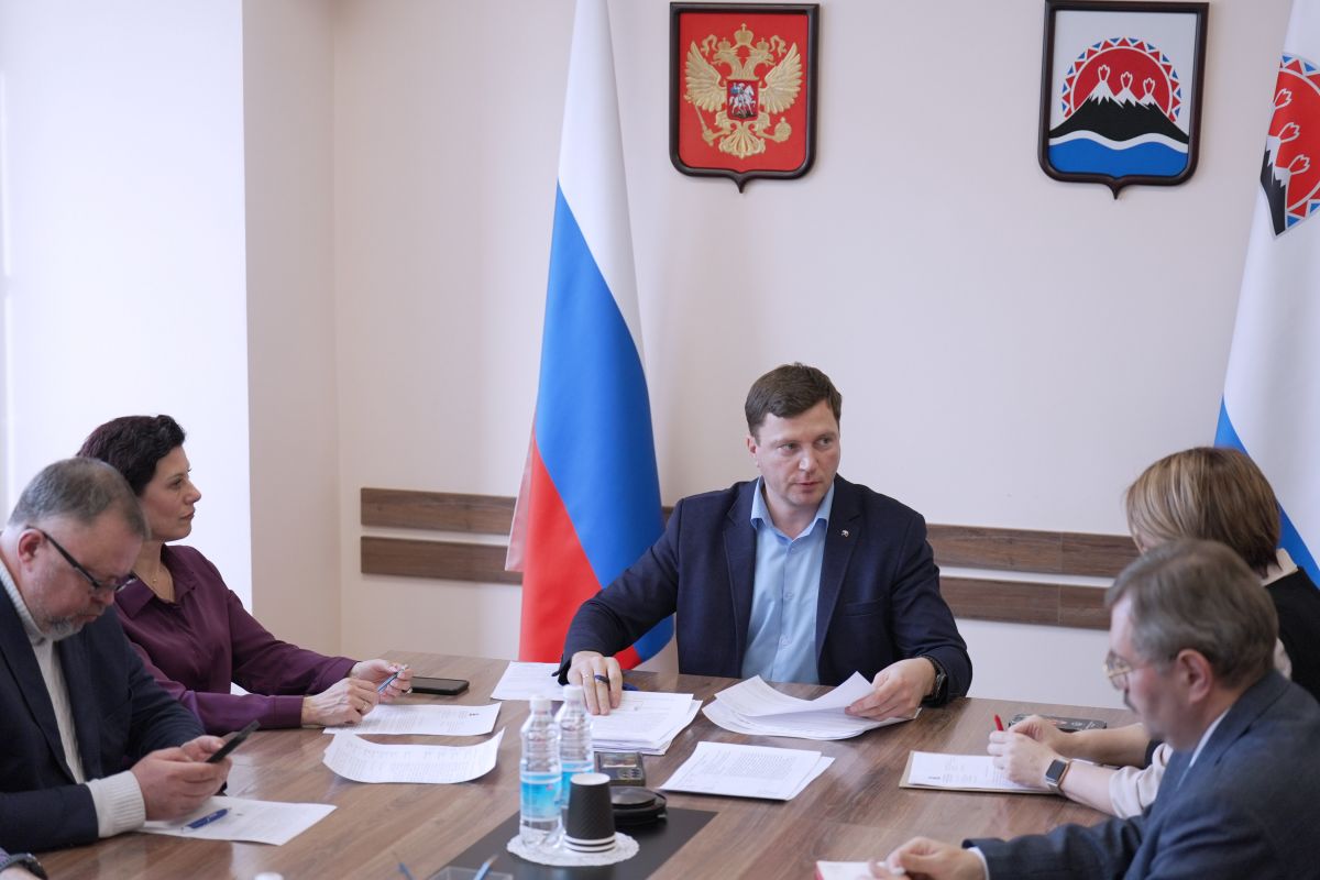 Комитет по вопросам ЖКХ провел рабочее совещание по формированию рейтинга управляющих компаний края