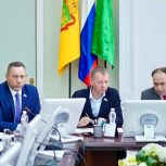 Координатор проекта «Предпринимательство» Евгений Кузьмичев оценил правовую грамотность молодежи на конкурсе эссе в Пензе