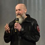 В Аше состоялась встреча депутата Госдумы Олега Колесникова с горожанами