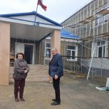 «Единая Россия» ознакомилась с ходом капремонта в школах села Привольного и аула Эдельбай