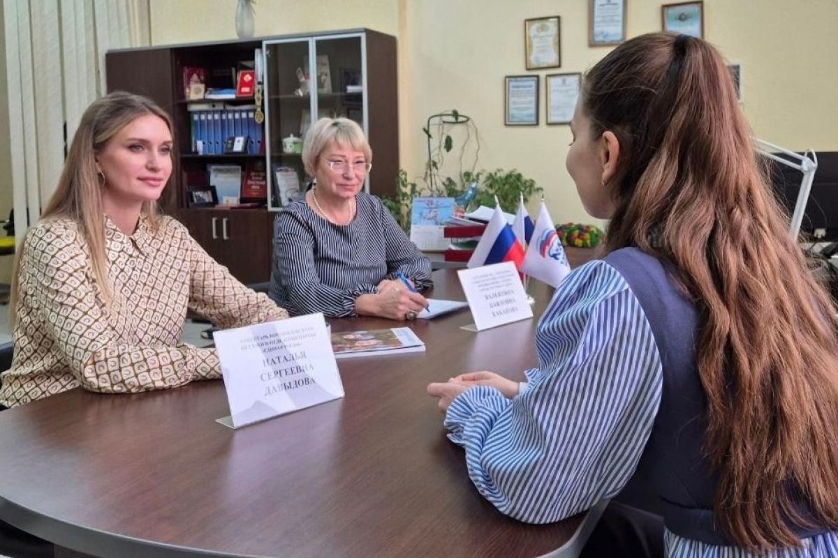 Депутат «Единой России» Наталья Давыдова провела прием жителей Ворошиловского района