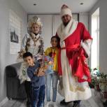 Лариса Мироненко поздравила детей-инвалидов Ленинского района с Новым годом