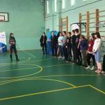 Единороссы организовали спортивный День студента в Дальнем Константинове