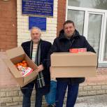 Роман Жогов и Александр Жуков привезли подарки детям-сиротам