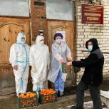 В «красную зону» касимовской больницы привезли фрукты