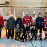 Дружеский матч по хоккею c воспитанниками Ижевского детского дома состоялся на "Чекериле"