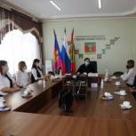 В Тбилисской прошла встреча участников конкурса «Лидеры Кубани – движение вверх!»