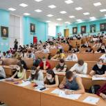 «Единая Россия» будет добиваться повышения доступности высшего образования