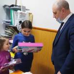 Партийцы исполнили детские желания в рамках проекта «Елка добра»