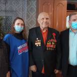 Депутат Законодательного Собрания Евгений Еловик поздравил ветеранов ВОВ с Днем рождения