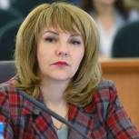 Брянское региональное отделение партии «Единая Россия» поздравляет  сенатора Галину Солодун с днем рождения.