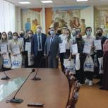 В Волгограде в рамках партпроекта «Новая школа» была отмечена работа студентов-общественников и волонтеров