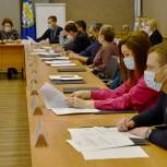 В Озерке на заседании фракции «Единой России» подвели итоги работы Депутатского центра за 2021 год