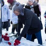 Единороссы Советского района приняли участие в митинге, посвященному Дню снятия блокады Ленинграда