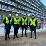 Депутат Госдумы Александр Мажуга осмотрел строящийся лечебно-диагностический комплекс ИКБ №1