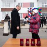 В день 100-летия Карачаево-Черкесии ключи от новых квартир получили 13 семей республиканской столицы