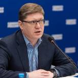 Андрей Исаев: «Единая Россия» намерена добиться в 2022 году возможности покупать рецептурные препараты через интернет