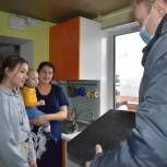 «Единая Россия» исполнила новогоднее желание 13-летней Маши из Тавды