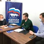 Депутат ЗСК Сергей Орлов провел прием граждан в Динском районе
