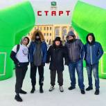 Команда «Единой России» приняла участие в новогоднем забеге