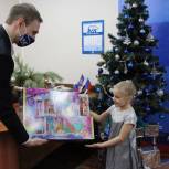 Виталий Лихачев исполнил мечту 5-летней Вероники из Волгограда