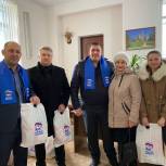 В Георгиевском округе оказали гуманитарную помощь семьям, оказавшимся в сложной жизненной ситуации