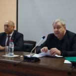 Депутат Государственной Думы Виталий Бахметьев провел встречу с депутатами и руководством Верхнеуральского района