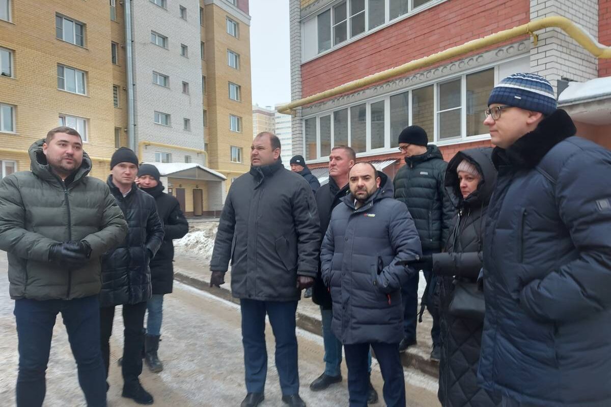 К нерадивым коммунальщикам применят административные меры