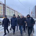 «Городские власти полностью изменили подход к очистке улиц и дворов от снега»: единороссы ознакомились с ходом реформы системы уборки в Петербурге