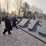 В Ставропольском крае активисты «Единой России» почтили память героев-освободителей