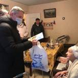 Партийцы в Клинцах и Клинцовском районе поздравили с Новым годом ветеранов ВОВ