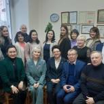 Единороссы города Волжска поздравили журналистов