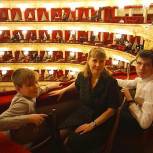 Мечту подростка из Балахнинского округа о посещении Большого театра исполнил Евгений Бабаев