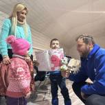 В пункты обогрева «Единой России» и Readovka в Мариуполе обратились более пяти тысяч человек