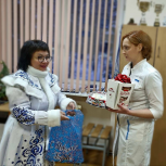 Депутат Госдумы от Чукотки поздравила с Новым годом раненых участников СВО в госпиталях Москвы