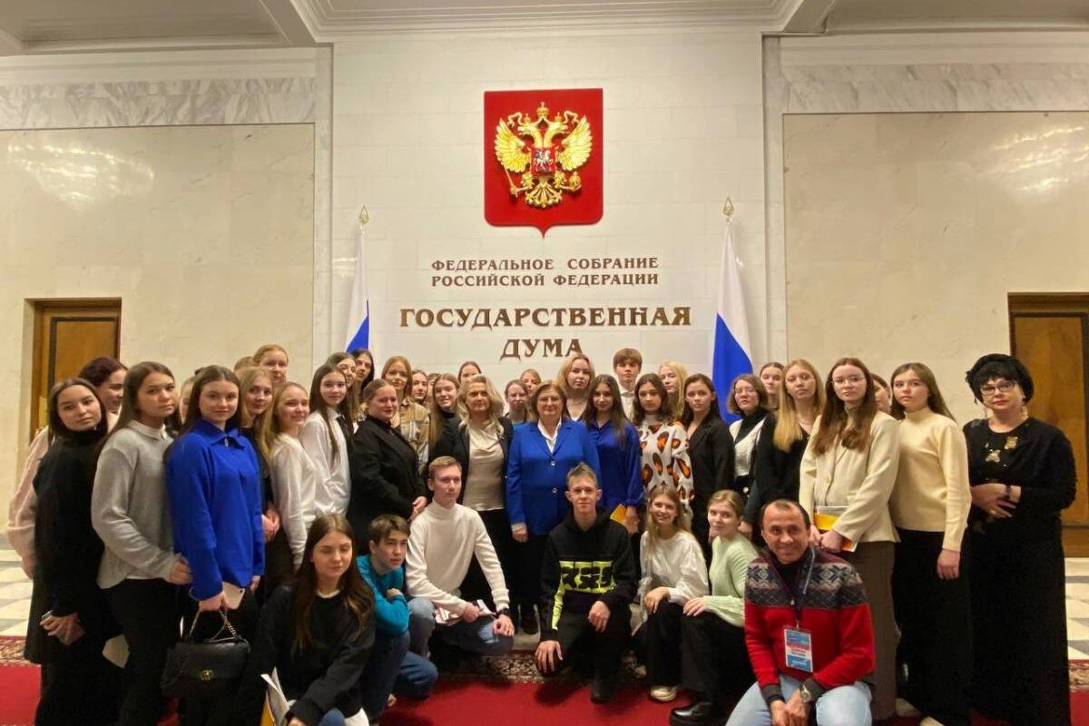 Алла Салаева встретилась со школьниками - участниками проекта «Больше, чем путешествие»