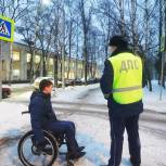 Раз в месяц сотрудники ГИБДД будут проводить рейды по проверке парковок для инвалидов в Вологде