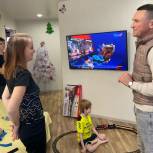 Дмитрий Осипов исполнил новогоднюю мечту мальчика в рамках акции «Елка желаний»